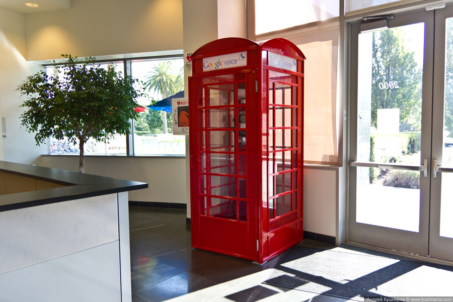 Googleplex - кампус Google в Mountain View, California