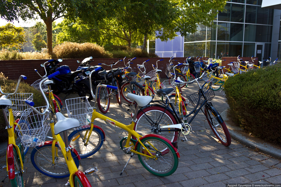 Googleplex - кампус Google в Mountain View, California