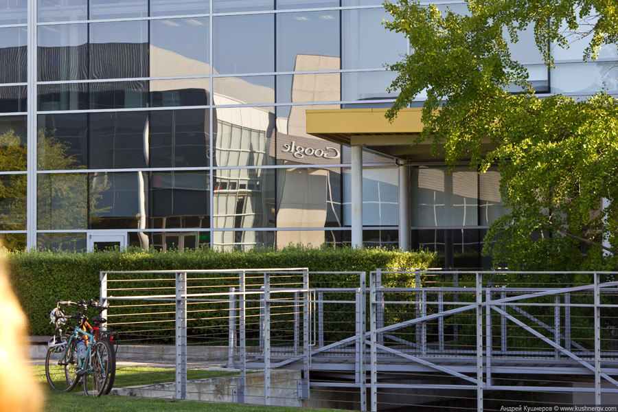 Googleplex - кампус Google в Mountain View, California