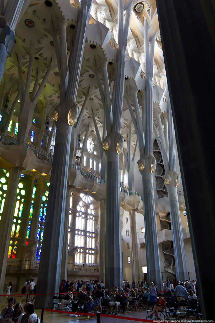 sagrada_familia_inside10