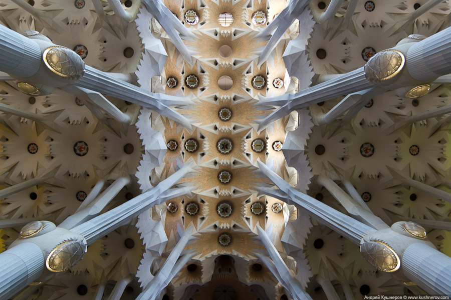 sagrada_familia_inside12