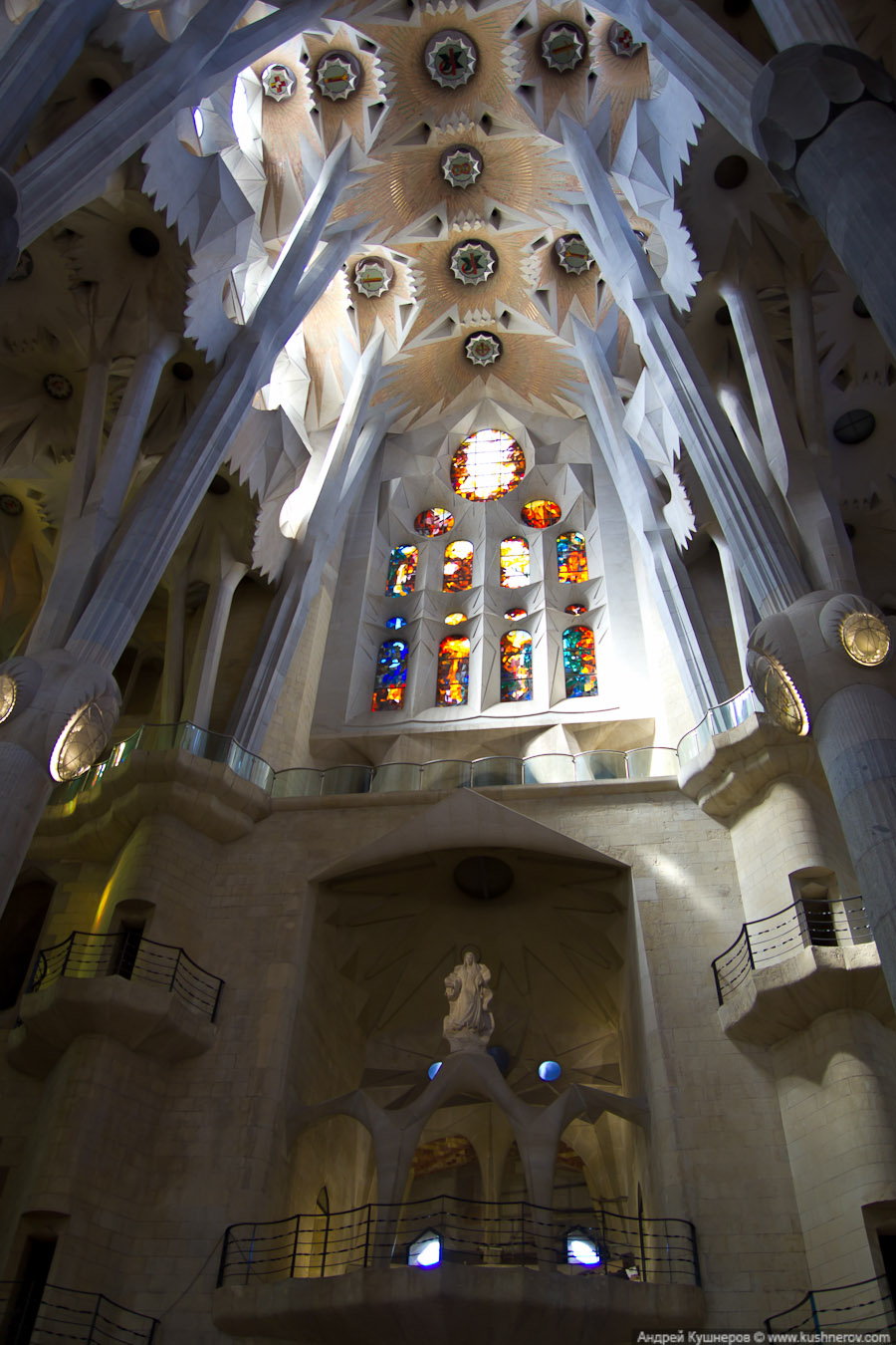 sagrada_familia_inside7