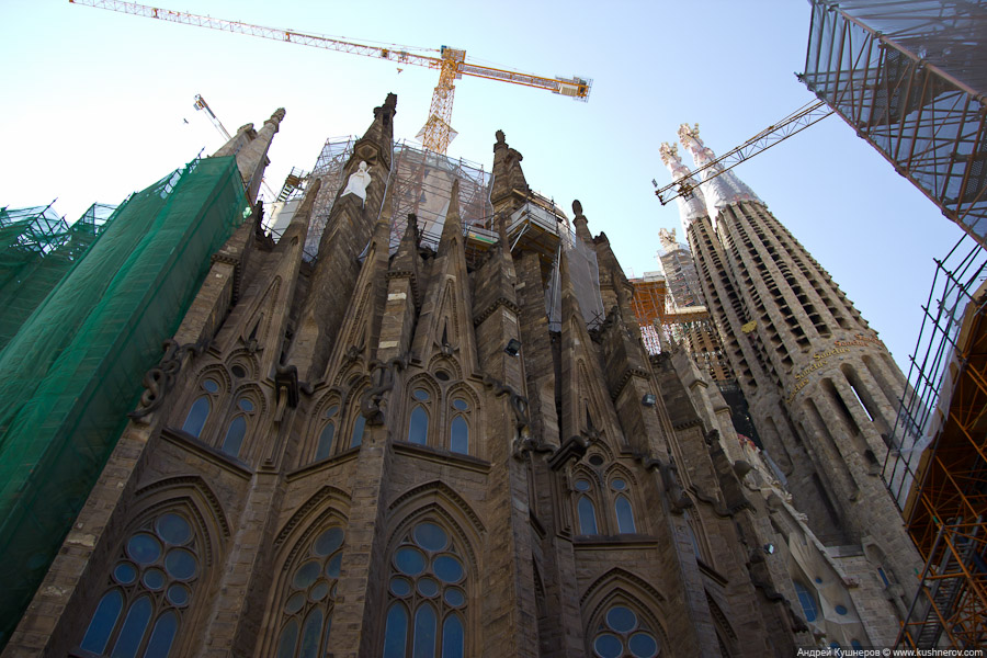 sagrada_familia_outside1